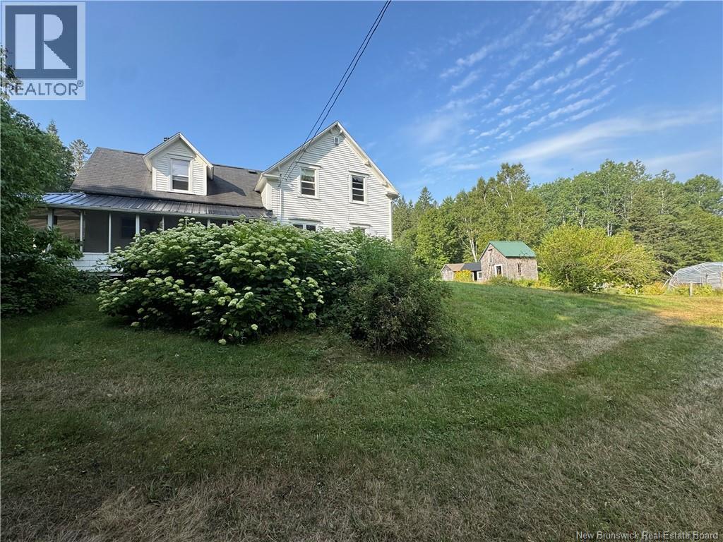 19 A Prosser Rd, Parkindale, NB E4Z 6L8