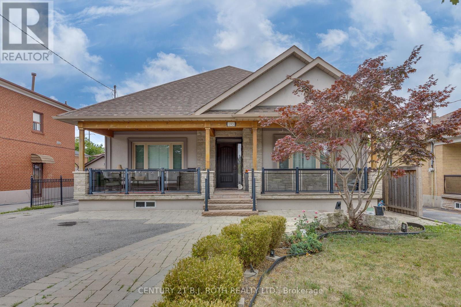193 Epsom Downs Dr, Toronto Downsview-roding-cfb, ON M3M 1S8