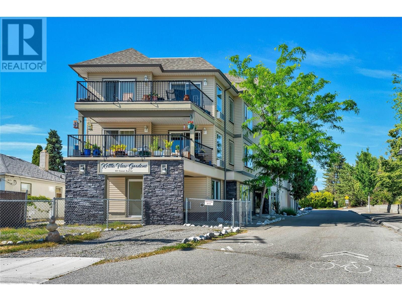101 Cossar Avenue Unit 203, Penticton, BC V2A 2V3