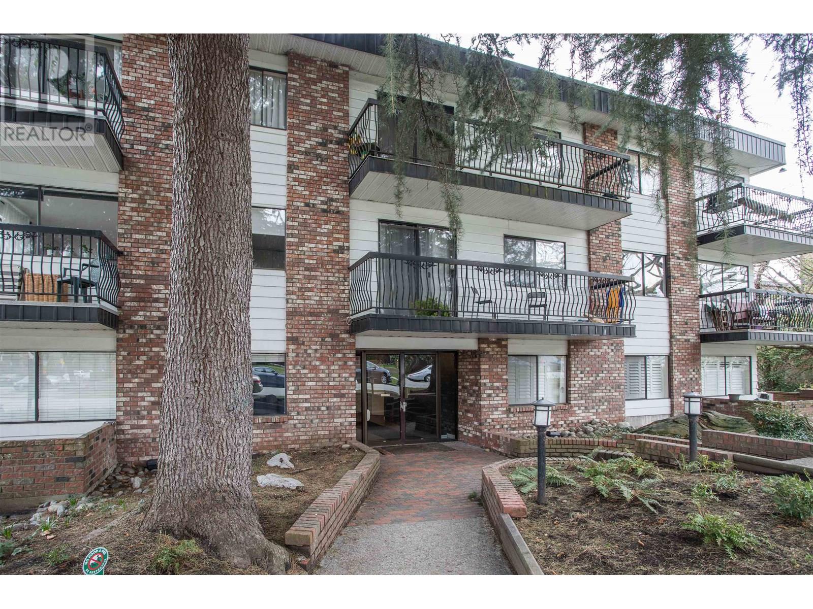 2330 Maple Street Unit 106, Vancouver, BC V6J 3T6
