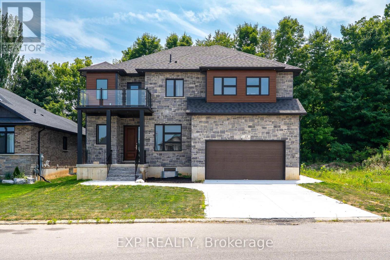 25 Sunview Dr, Norwich, ON N0J 1P0
