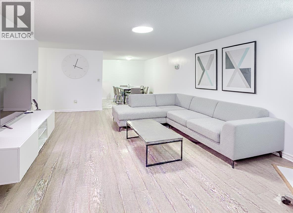 9101 Horne Street Unit 124, Burnaby, BC V3N 4M3