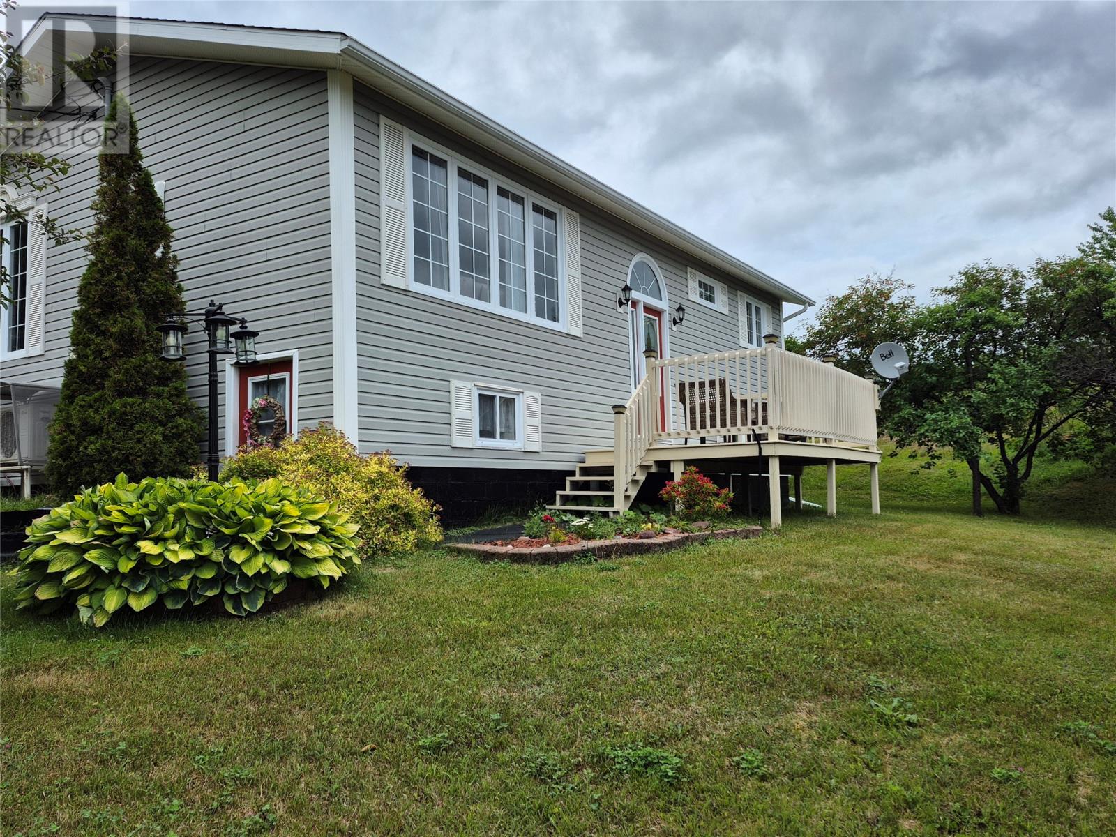 13 Ocean View Rd, Miles Cove, NL A0J 1L0