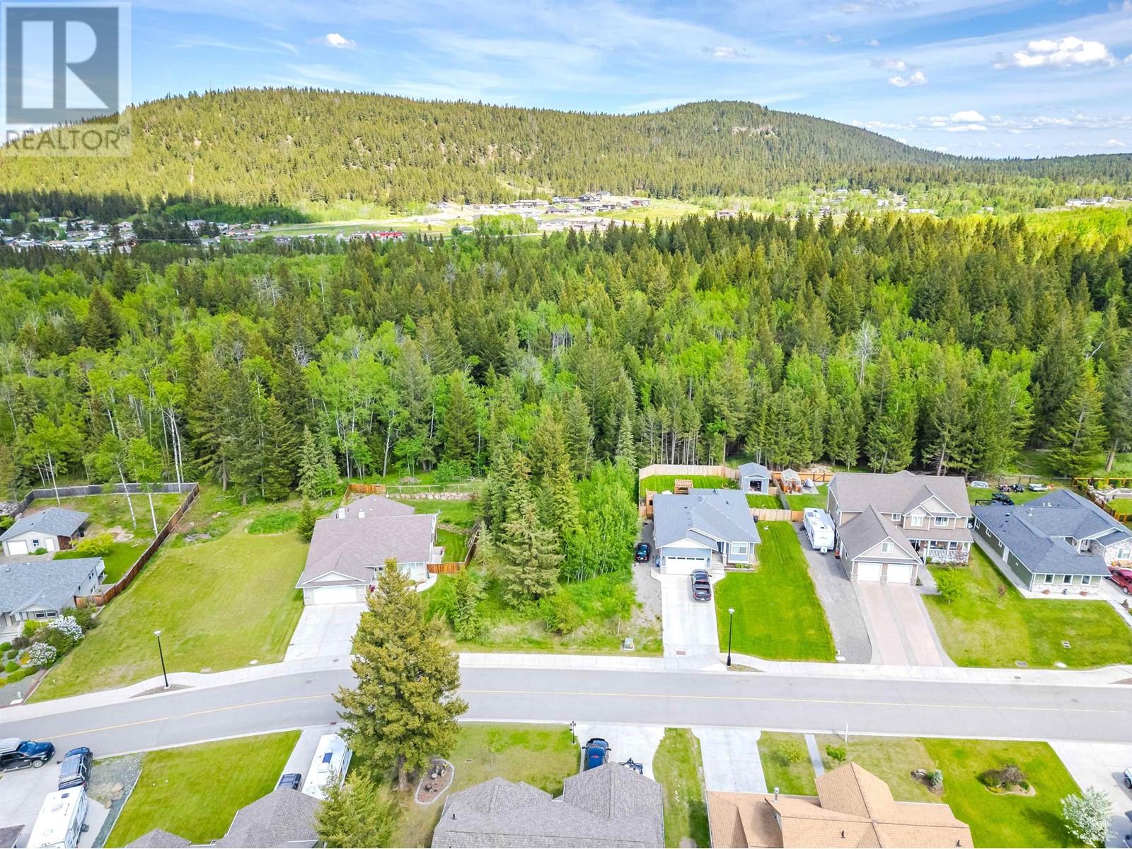 935 Fraser Avenue, 100 Mile House, BC V0K 2E0