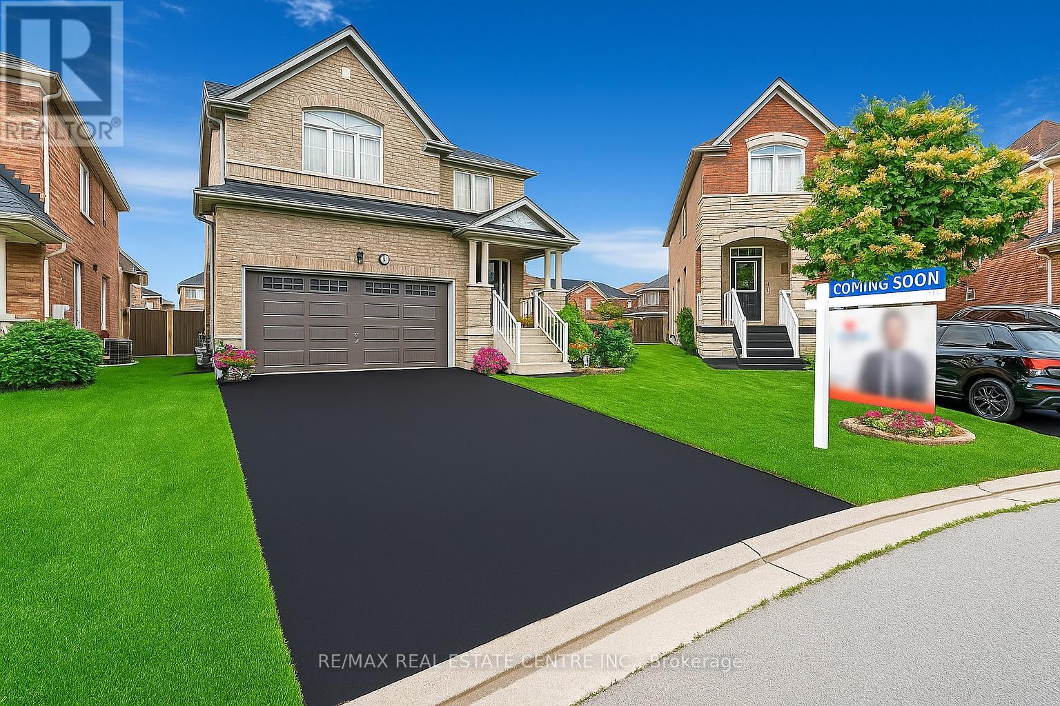 18 Kawana Rd, Brampton, ON L6Y 0N1