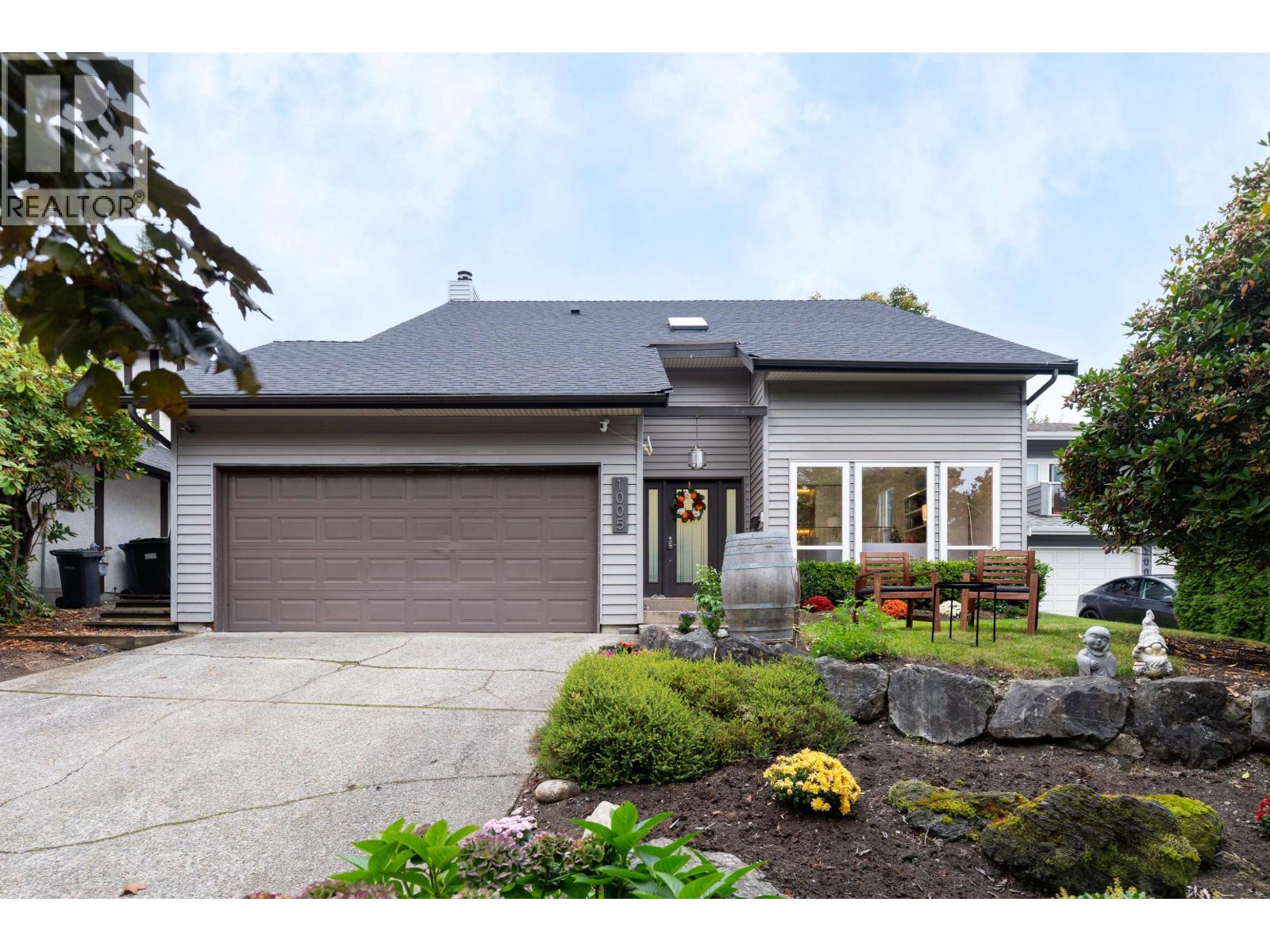 1005 Alpine Pl, Port Moody, BC V3H 3Y5
