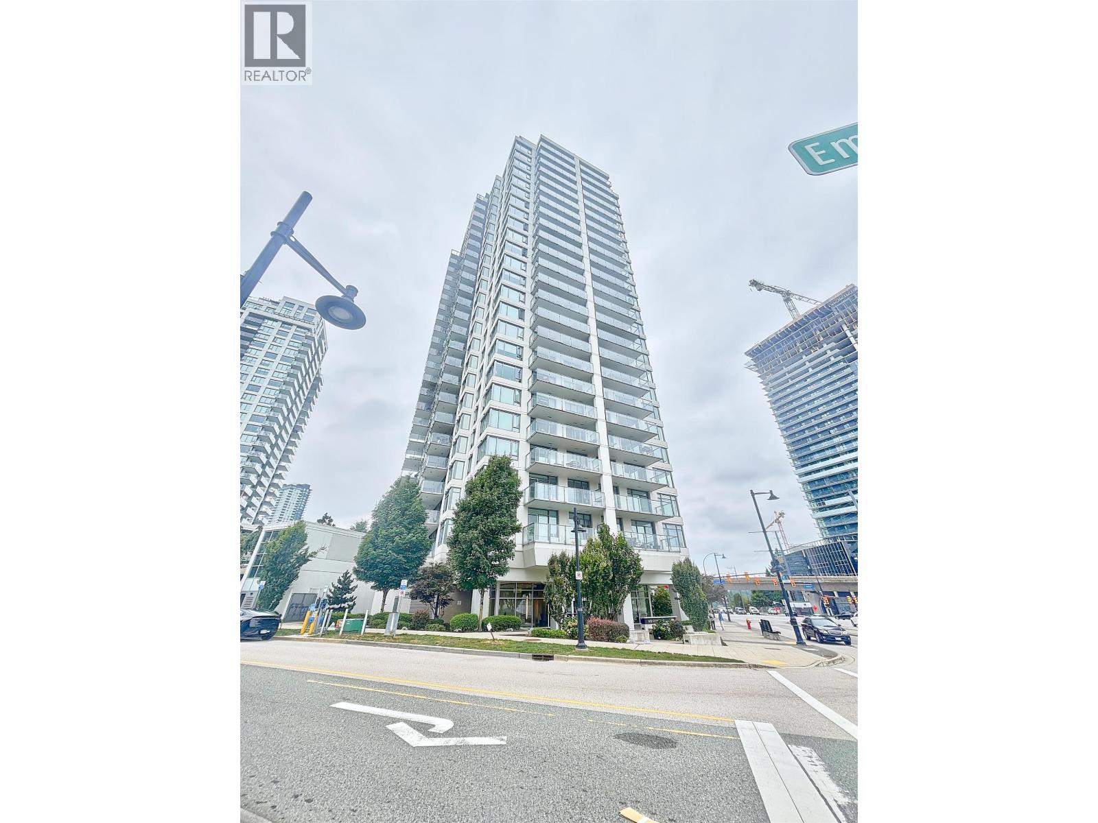 602 Como Lake Avenue Unit 1804, Coquitlam, BC V3J 0G2