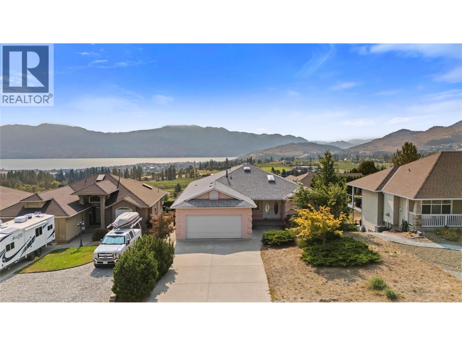2625 Copper Ridge Dr, West Kelowna, BC V4T 2M8