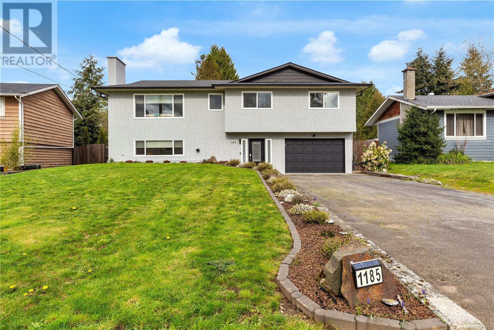 1185 Stuart Pl, Ladysmith, BC V9G 1P4