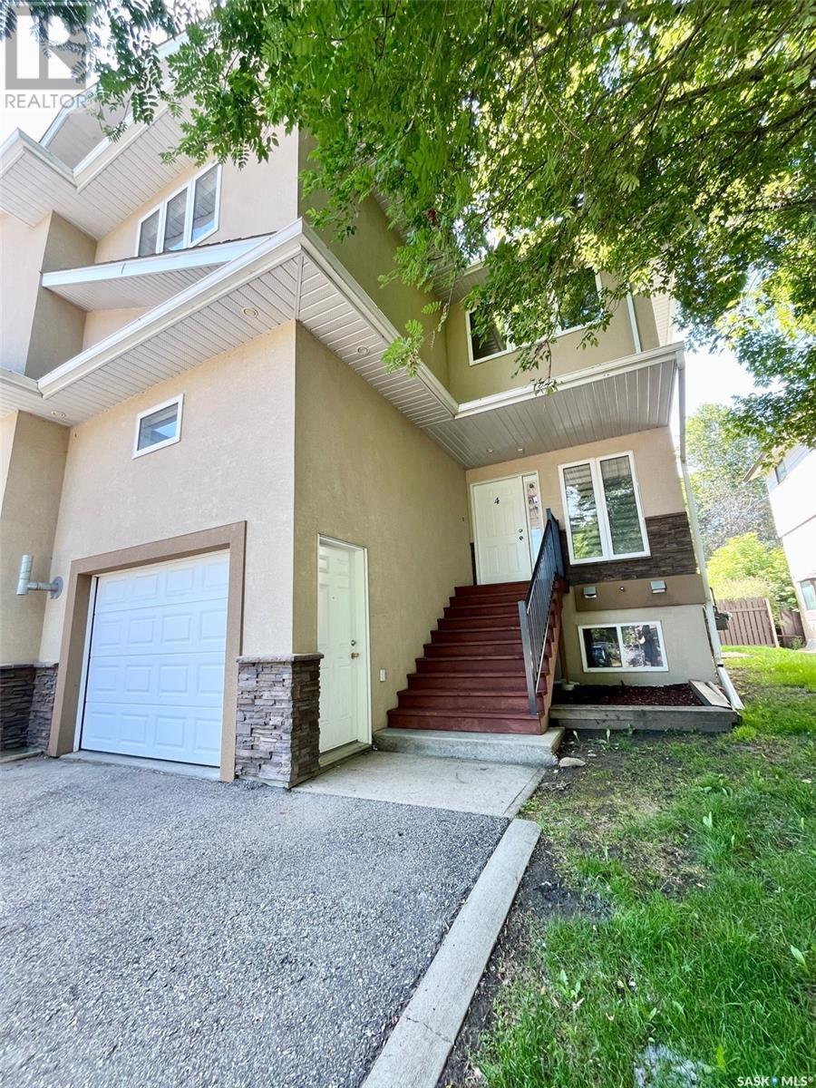 211 20th Street W Unit 4, Prince Albert, SK S6V 4G5