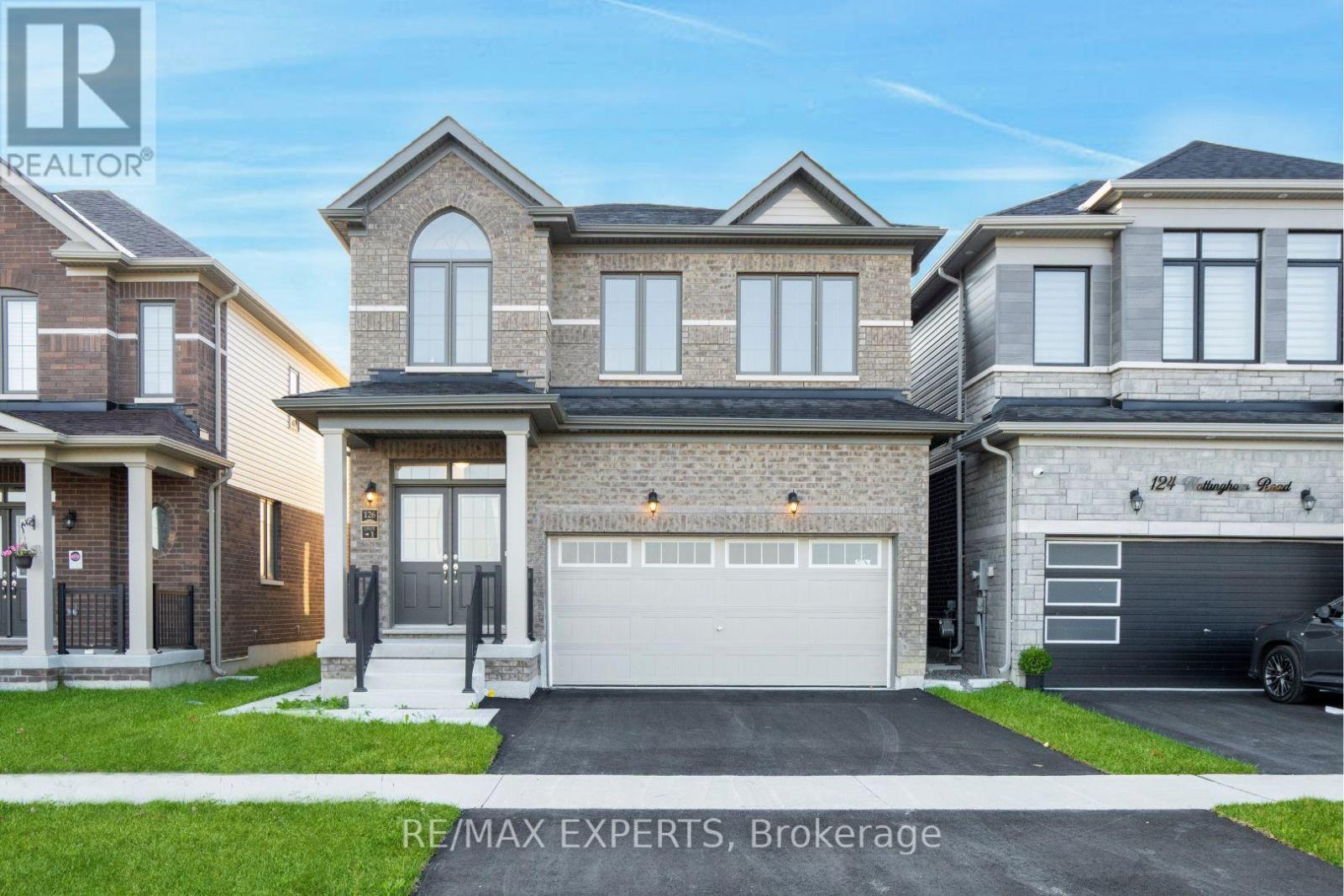 126 Nottingham Rd, Barrie, ON L9J 0L5