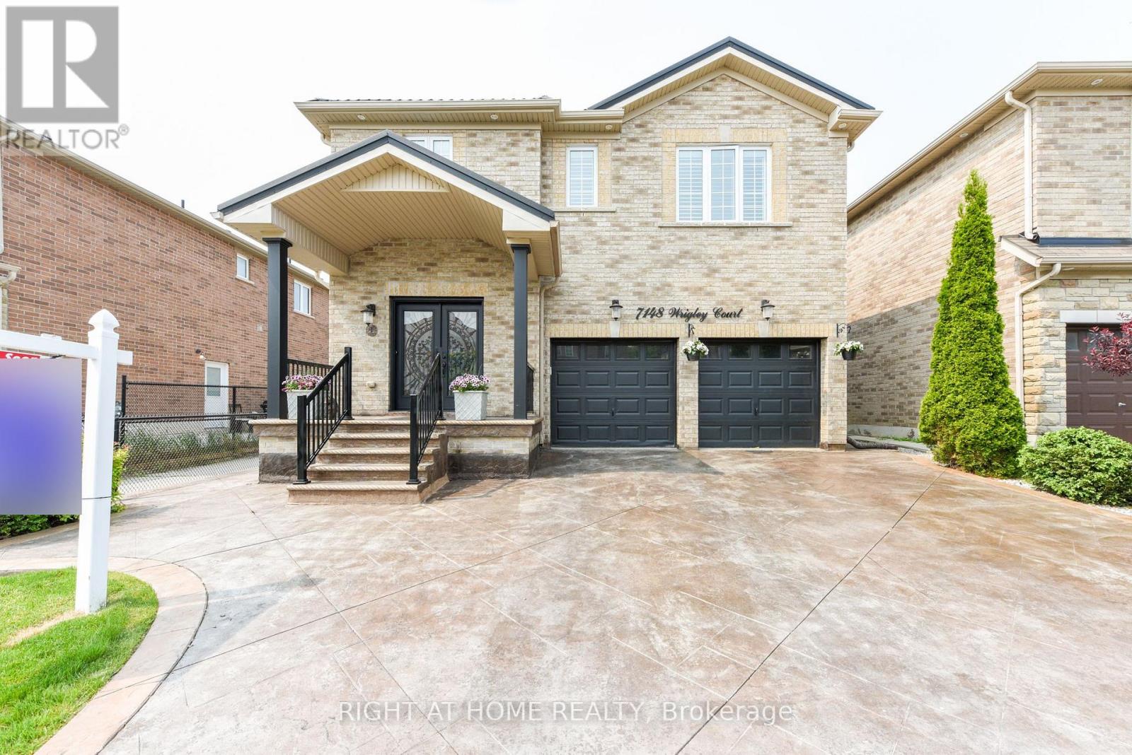 7148 Wrigley Ct, Mississauga, ON L5W 0C8