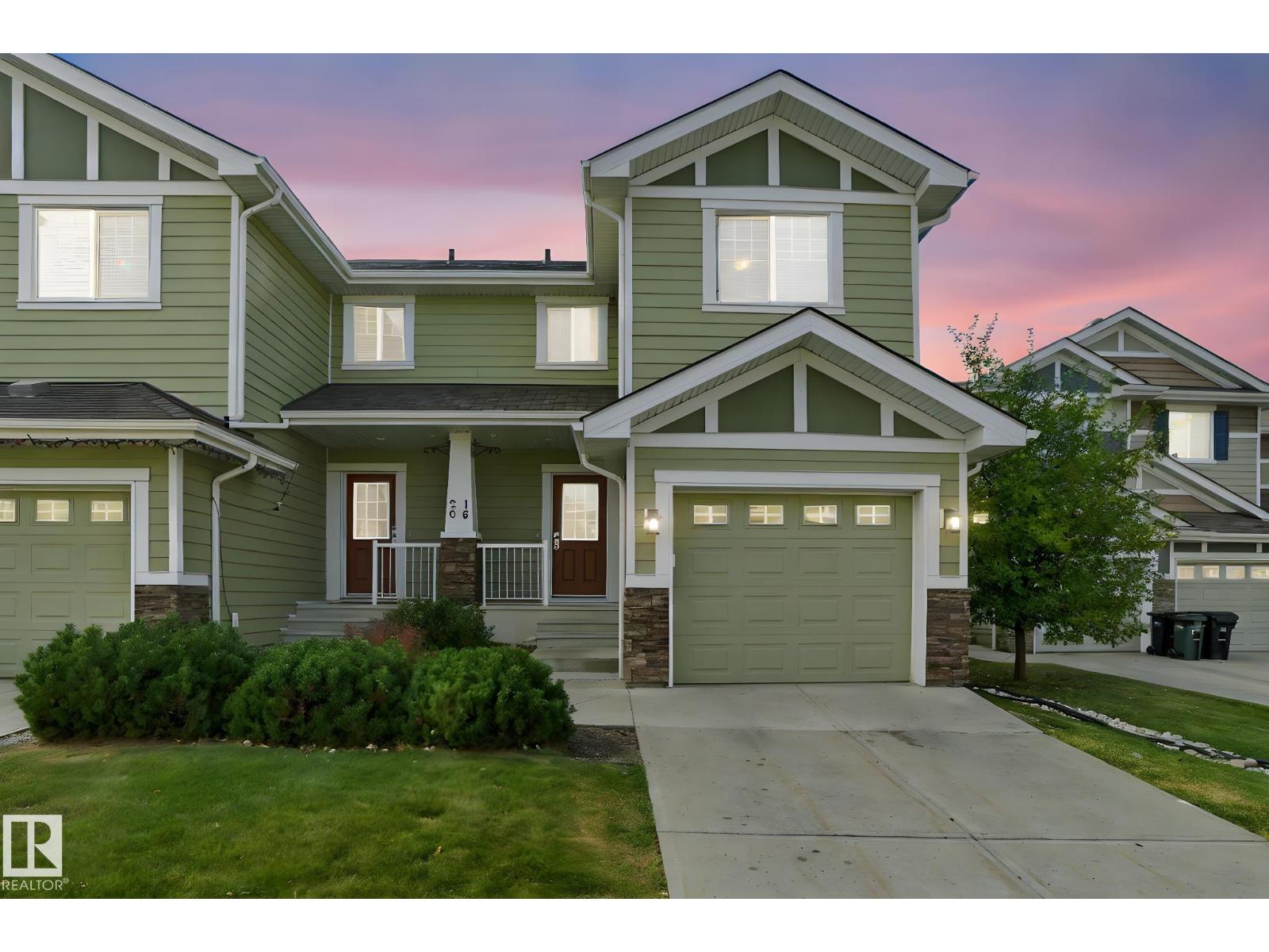 219 Charlotte Way #18, Sherwood Park, AB T8H 0T3