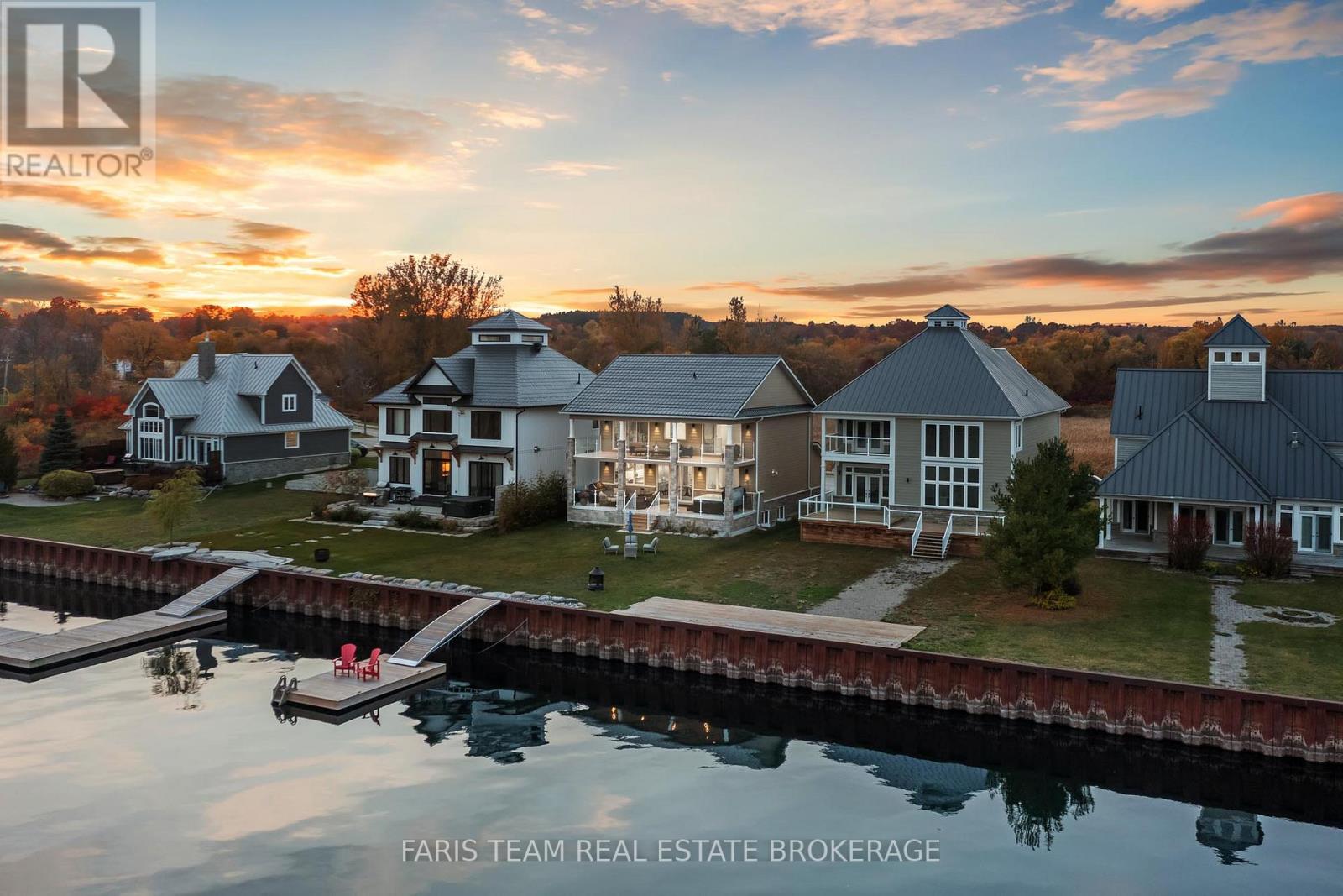 7 Dock Ln, Tay, ON L0K 1R0