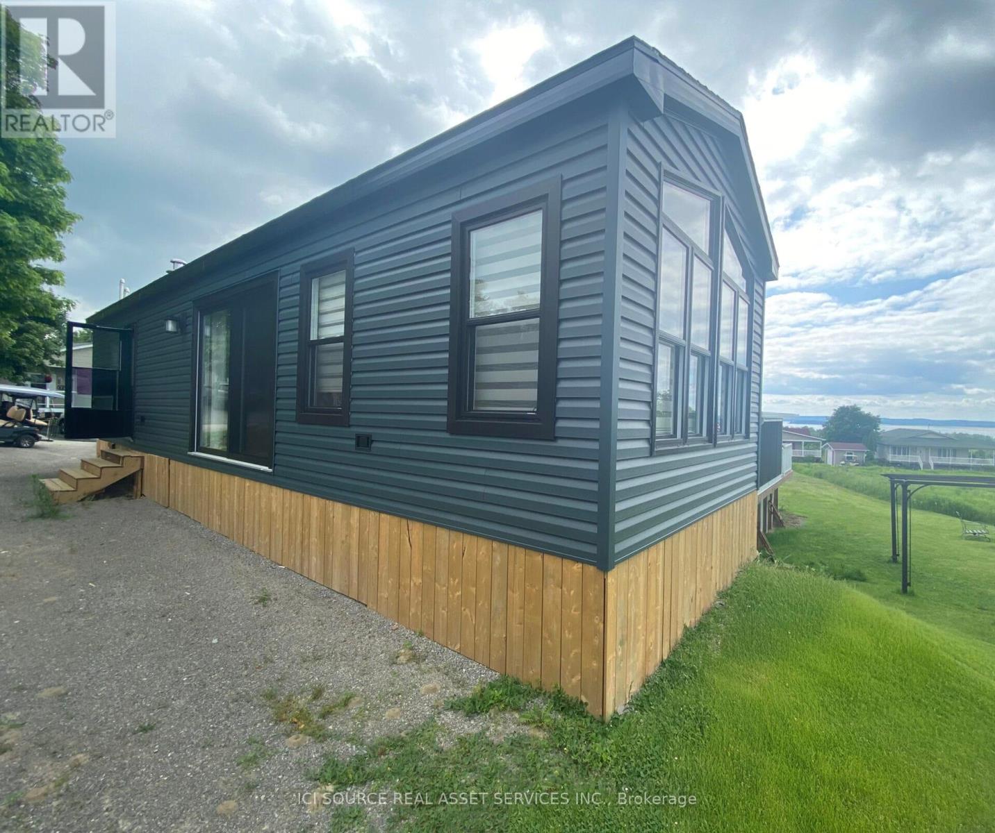 1336 S Morrison Lake Rd, Gravenhurst, ON P1P 1R2