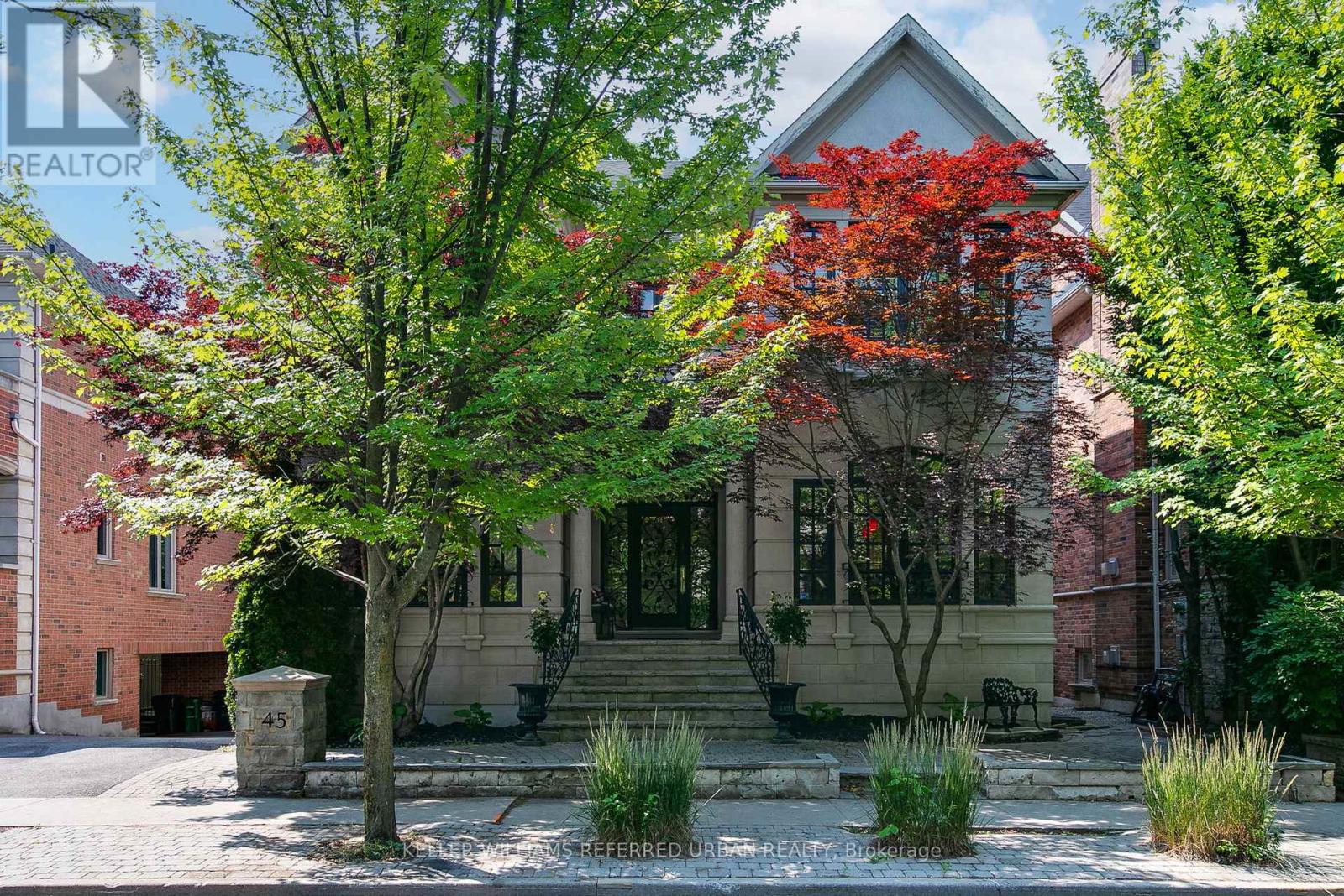 45 Mathersfield Dr, Toronto, ON M4W 3W4