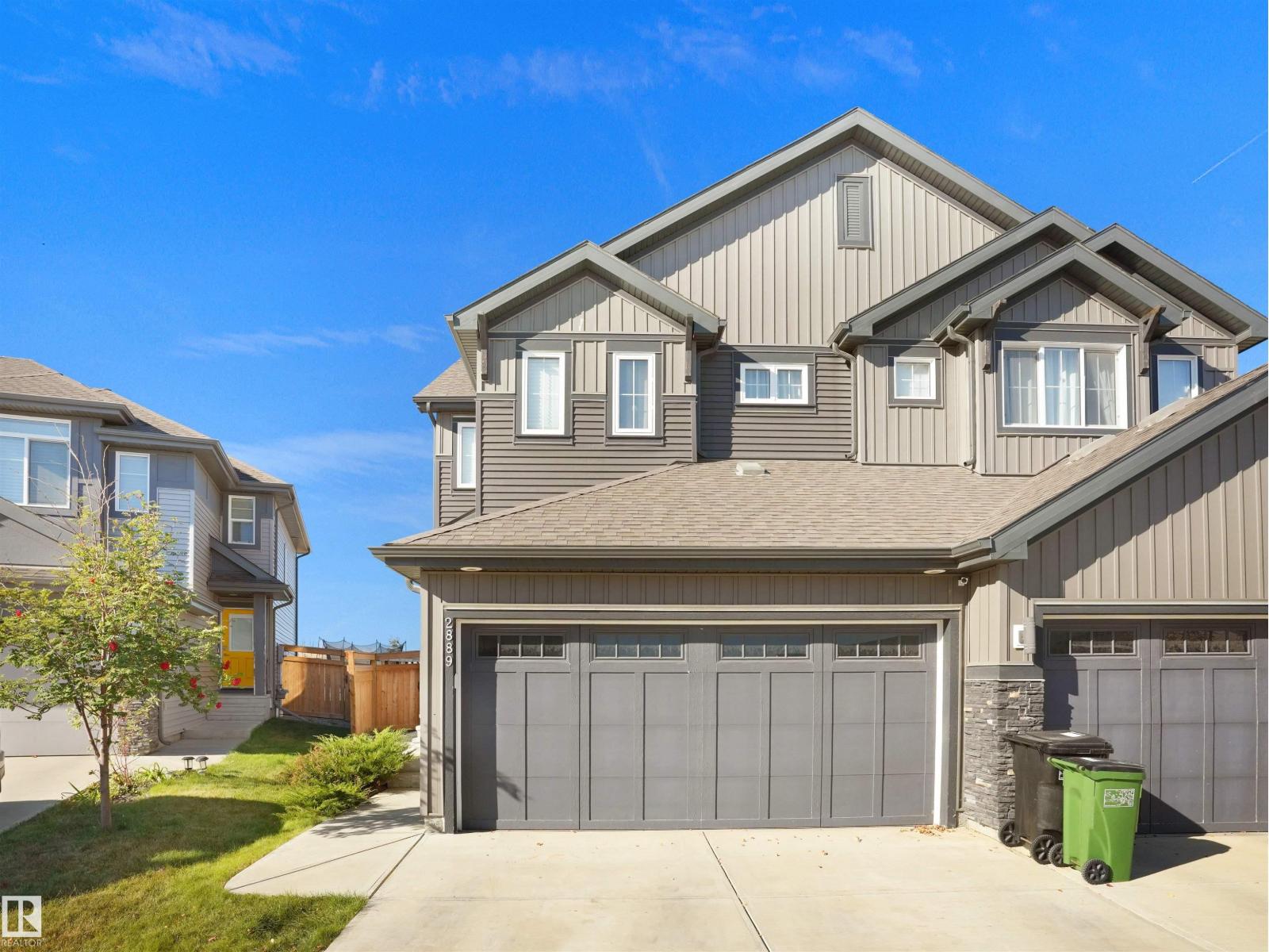 2889 Duke Cr SW, Edmonton, AB T6W 3Y4