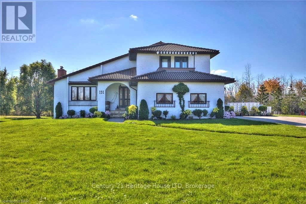 191 Cairns Cres, Fort Erie, ON L2A 5M4