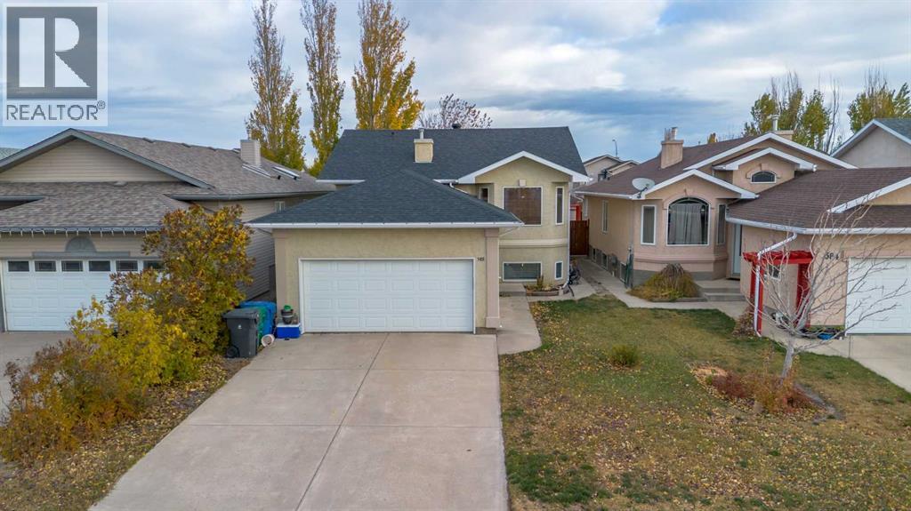 588 Heritage Blvd W, Lethbridge, AB T1K 7S4