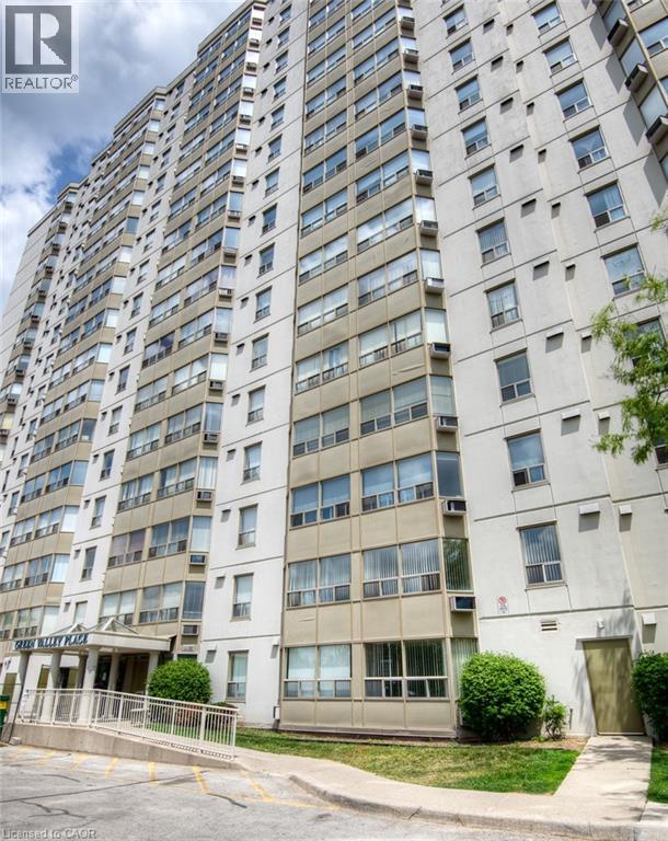 35 Green Valley Drive Unit 1412, Kitchener, ON N2P 2A5