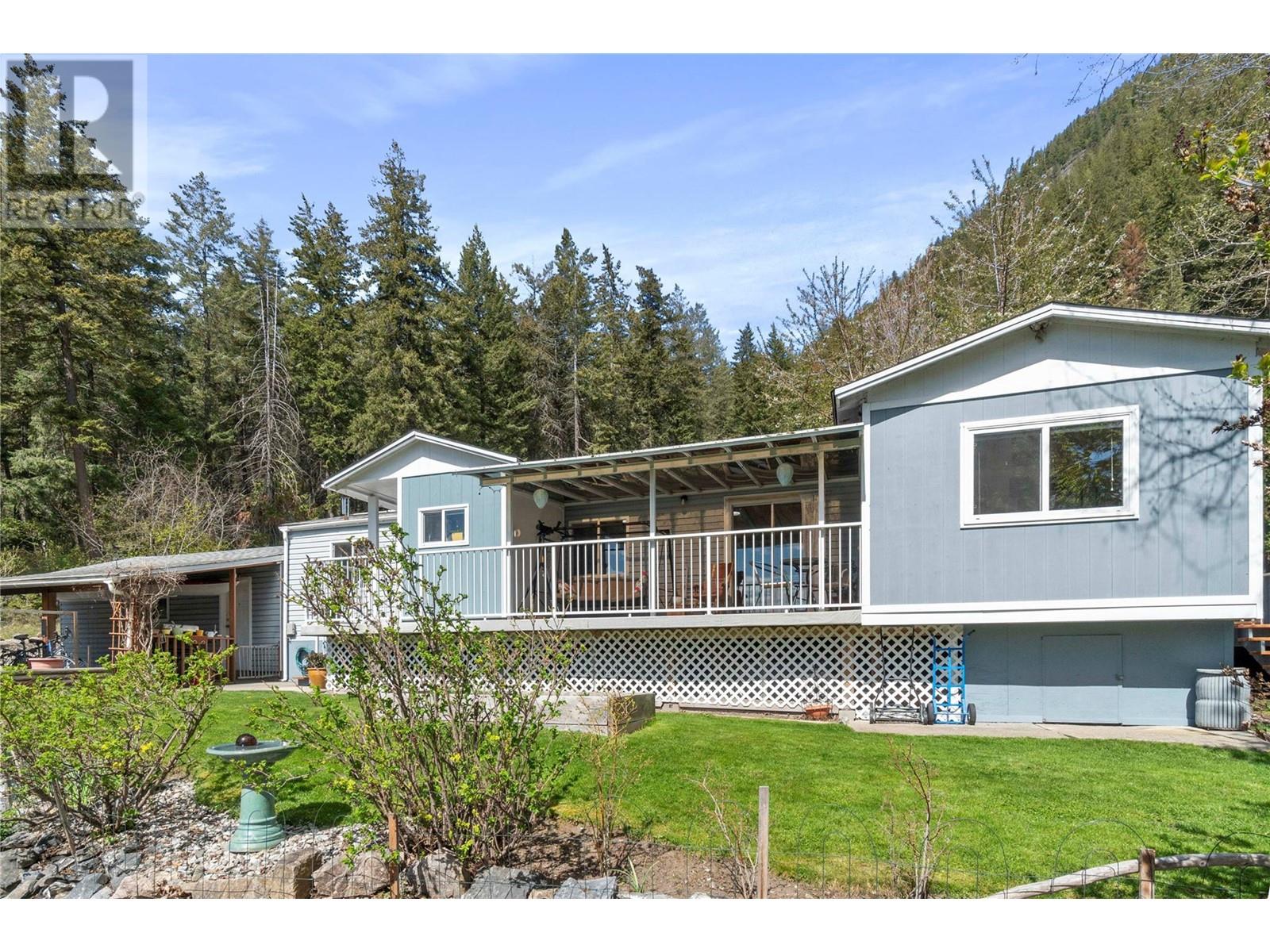 3959 Sunnybrae Canoe Point Rd 4, TAPPEN, BC V0E 2X1 MLS 10311000
