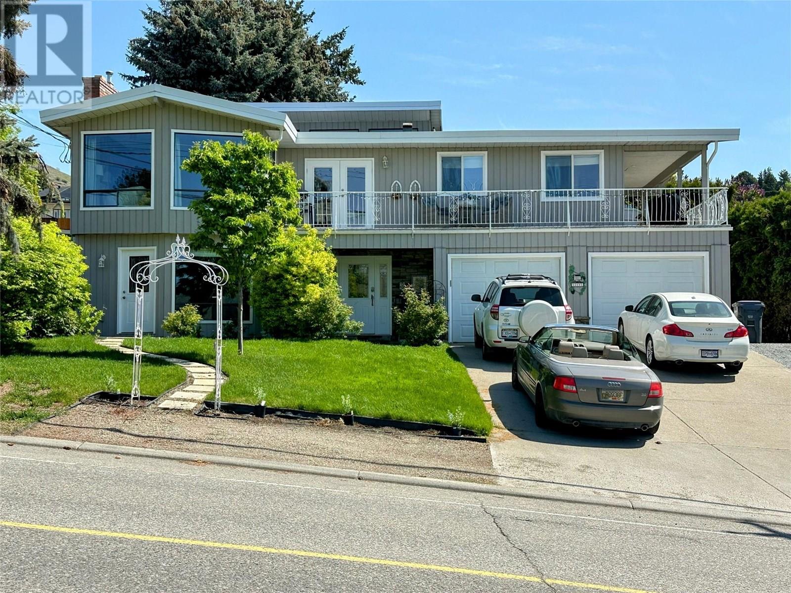 9001 Husband Rd, Coldstream, BC V1B 1M8