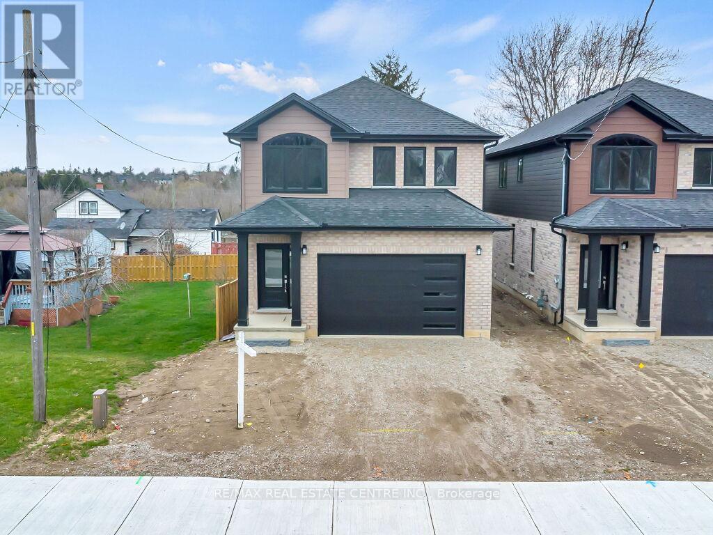 256 King St W, Ingersoll, ON N5C 2K7