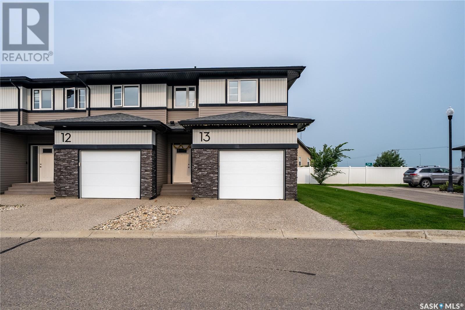 5301 Beacon Drive Unit 13, Regina, SK S4W 0R6