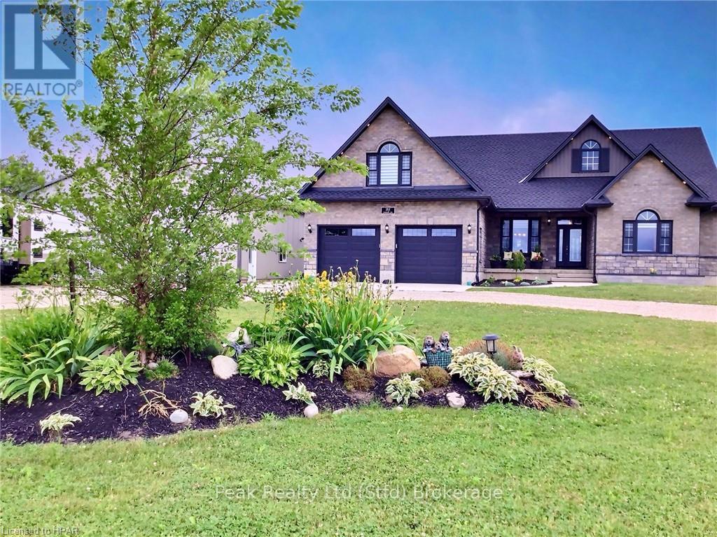 95 South St, Ashfield-Colborne-Wawanosh, ON N7A 3X9