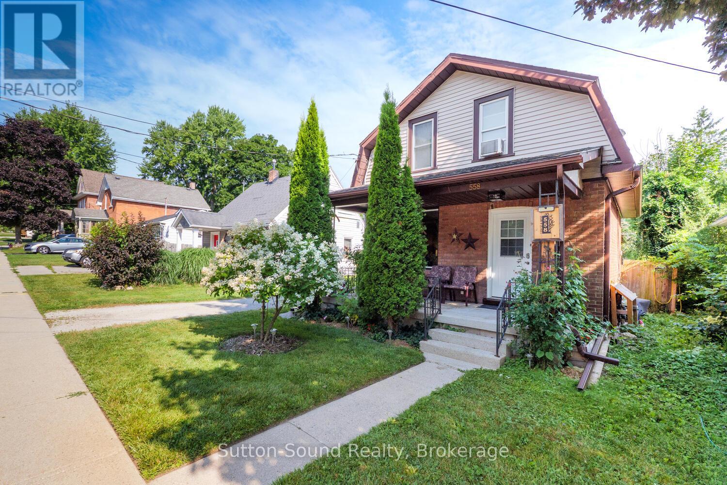 558 13th Street A West, Owen Sound, ON N4K 3X4