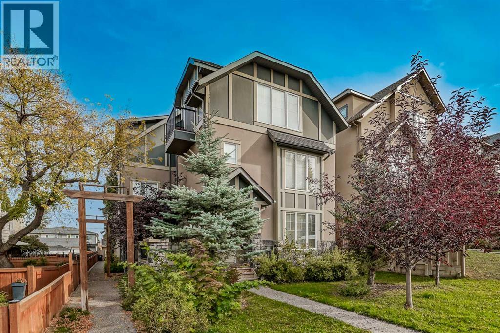 2416 30 Street Sw Unit 2, Calgary, AB T3E 2M1