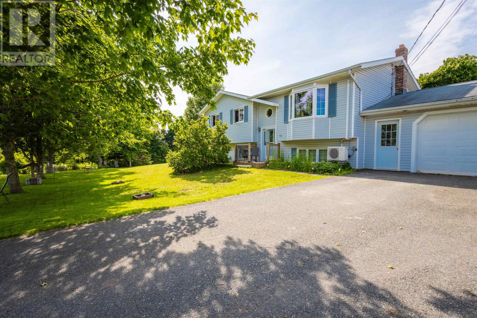 33 Amanda Dr, Charlottetown, PE C1C 0A1
