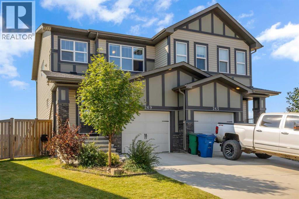 269 Hillcrest Rd SW, Airdrie, AB T4B 4K1