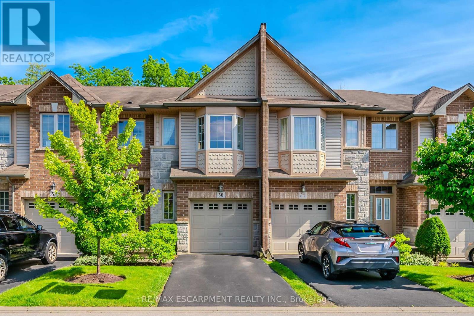 56 Liddycoat Ln, Hamilton, ON L9G 0A7