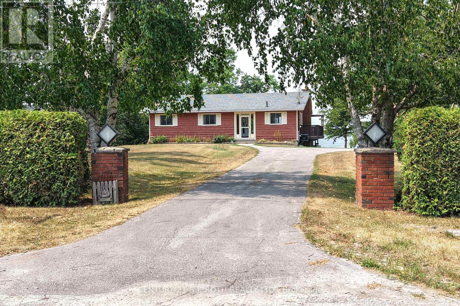 71 Campbell Beach Rd, Kawartha Lakes, ON L0K 1B0