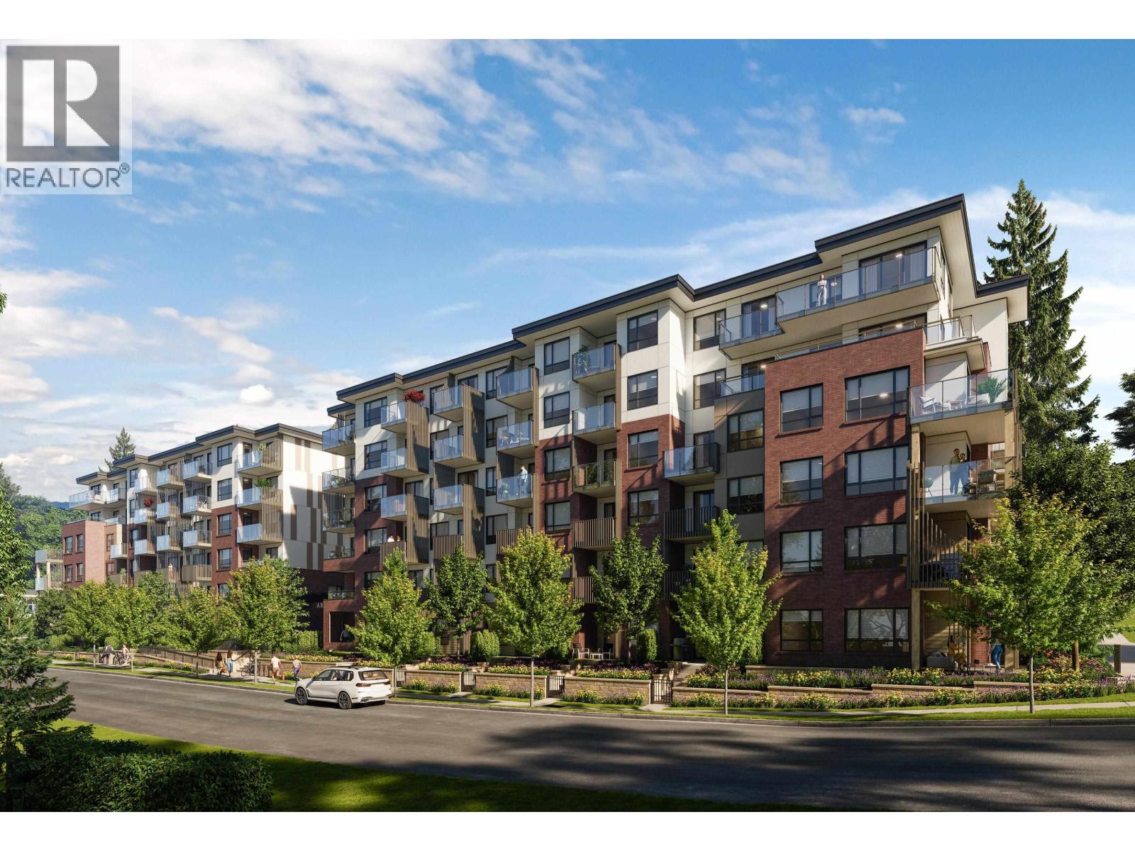 636 Tyndall Street Unit 113, Coquitlam, BC V3J 3S8