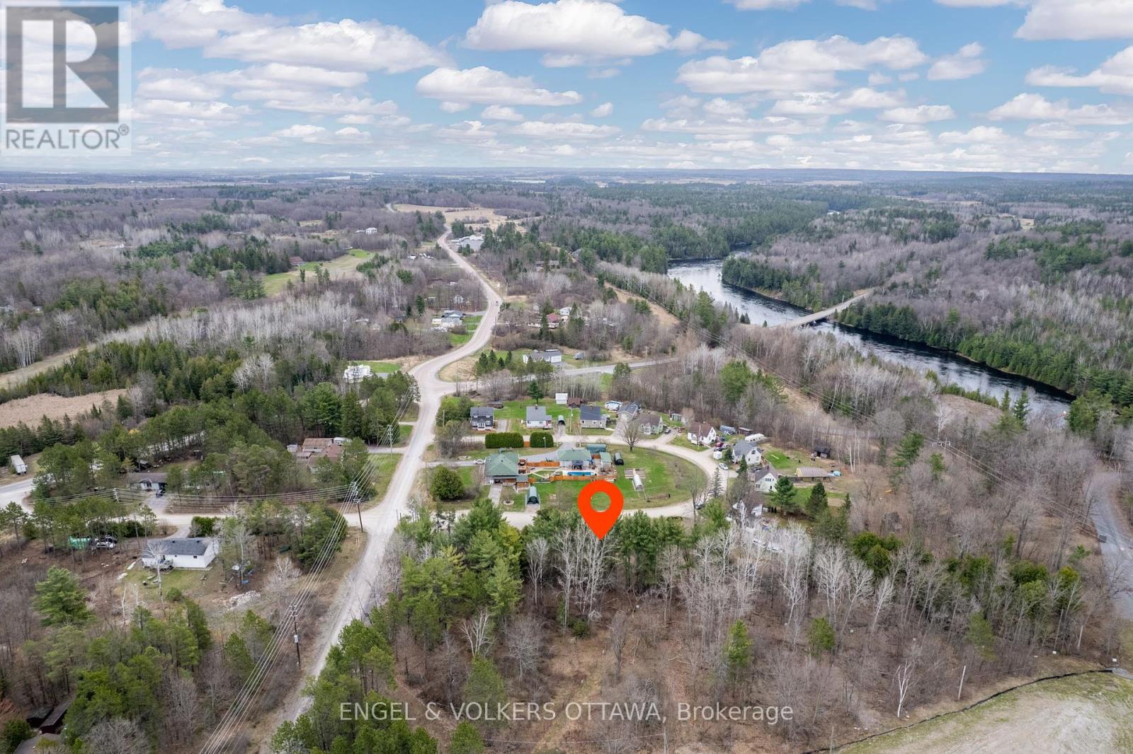 9 Devlin Crescent, Mcnabbraeside, ON