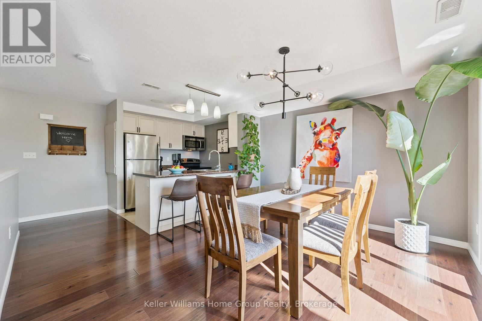 22 35 Mountford Dr, Guelph, ON N1E 0G6