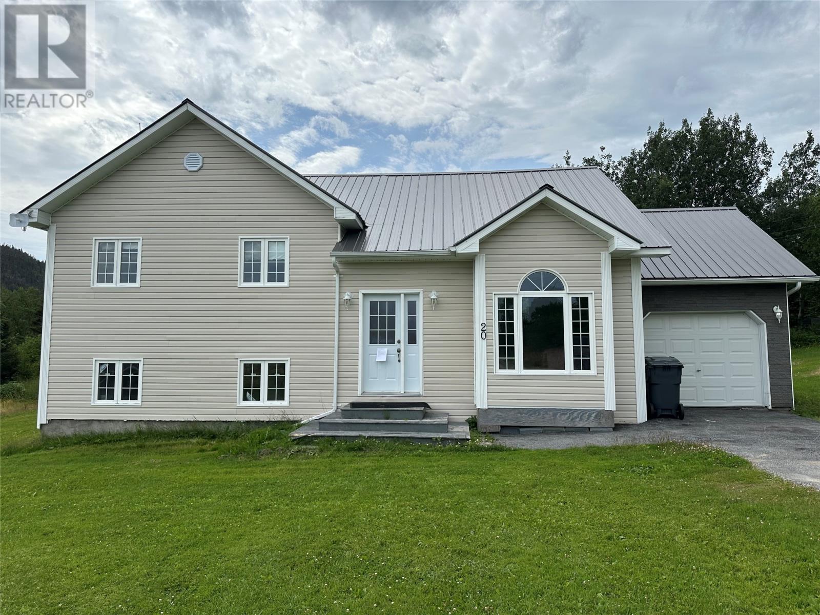 20 Osmonds Rd, Jacksons Arm, NL A0K 3H0