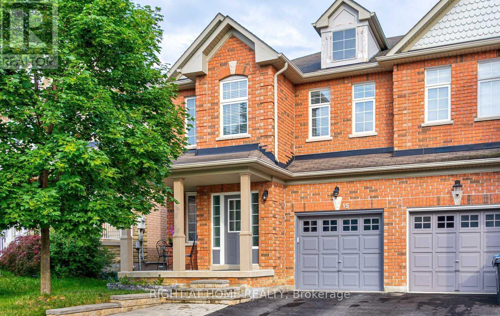 15 Krakow St, Brampton, ON L6Y 5W8