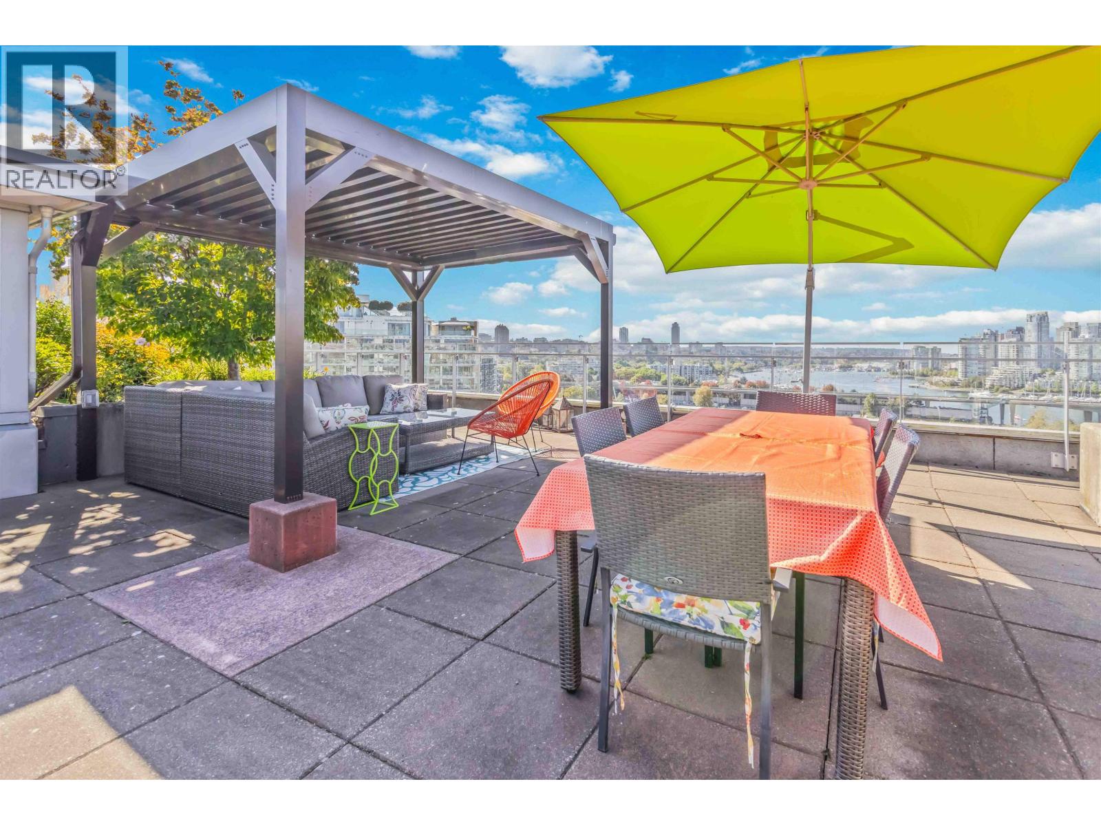 181 W 1st Avenue Unit 1402, Vancouver, BC V5Y 0E3