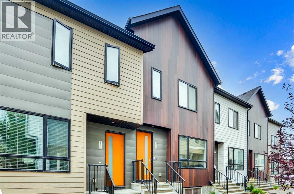 318 Redstone Cres NE, Calgary, AB T3N 1M4