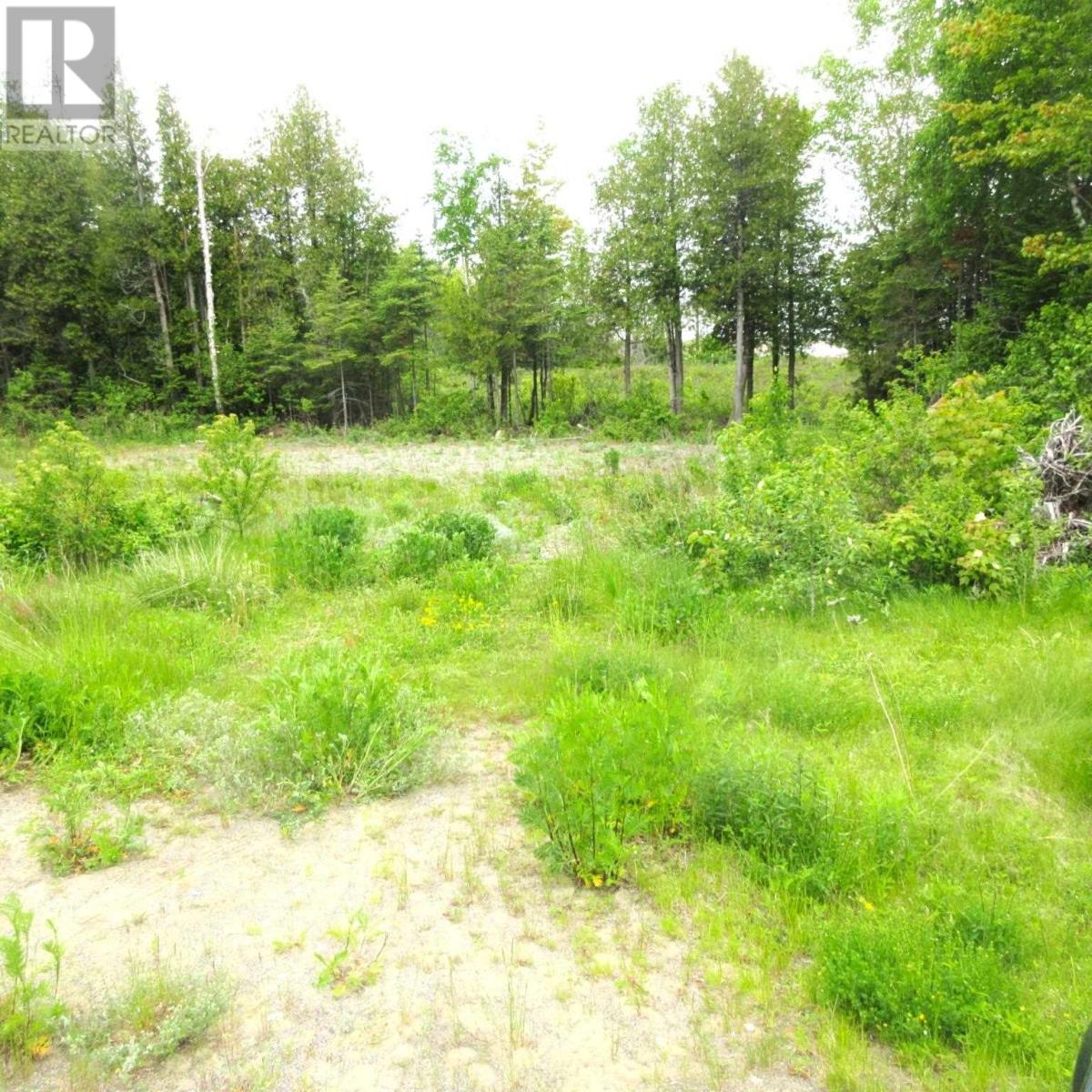 56 Lighthouse Pt, Thessalon, ON P0R 1L0