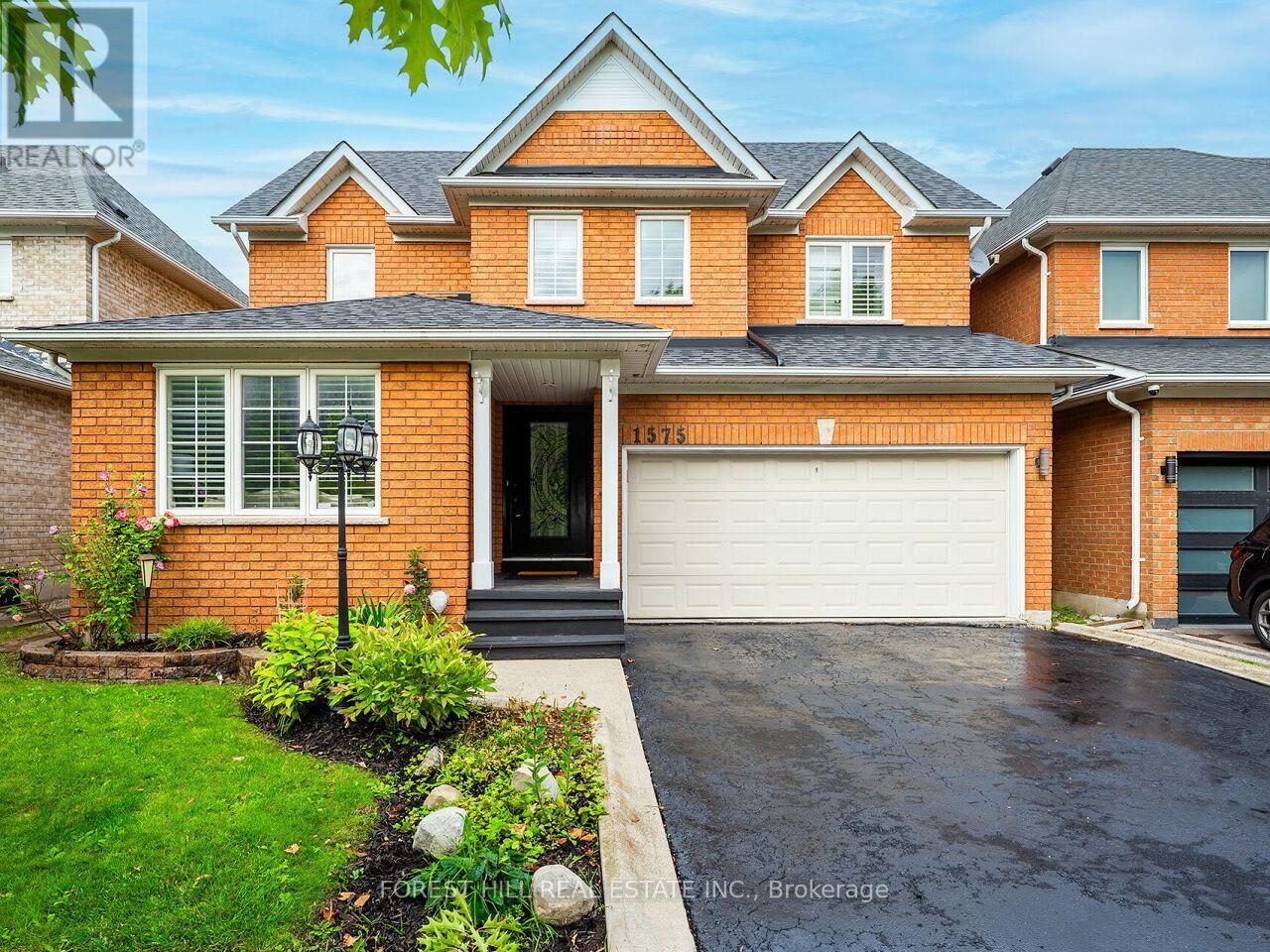 1575 Samuelson Cres, Mississauga, ON L5N 8A2