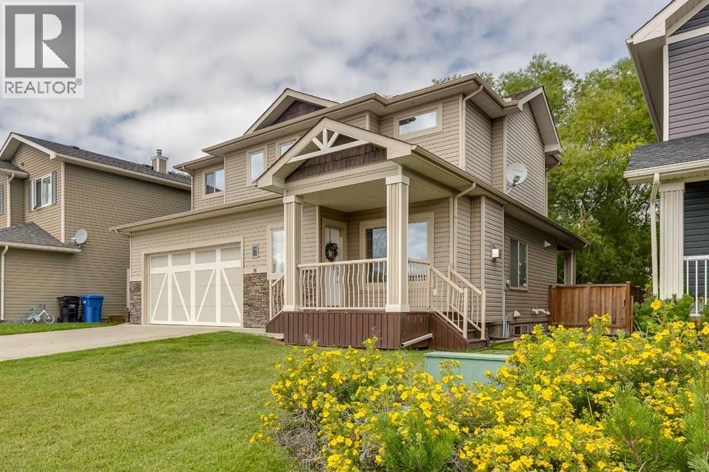 812 Stonehaven Dr, Carstairs, AB T0M 0N0