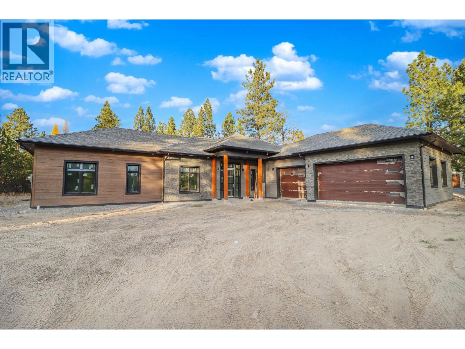 113 Corral Blvd, Cranbrook, BC V1C 0C2