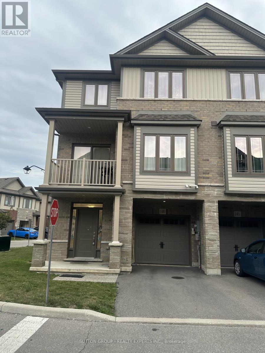 140 77 Diana Av Ave, Brantford, ON N3T 0R6