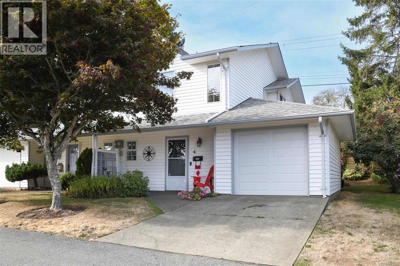 2200 Manor Dr Unit 12 Dr, Comox, BC V9M 1C4