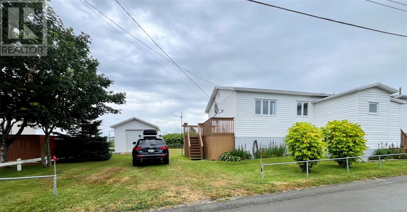 7 Hillview St, Grand Bank, NL A0E 1W0