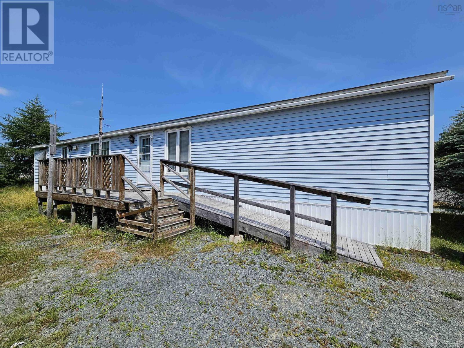403 Kennedy Ct, Lower Sackville, NS B4C 2T4